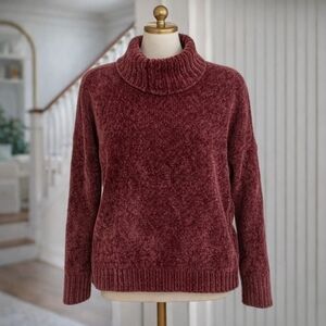 PINK Rose Velvet Knit Burgandy Sweater Turtleneck Sz Medium